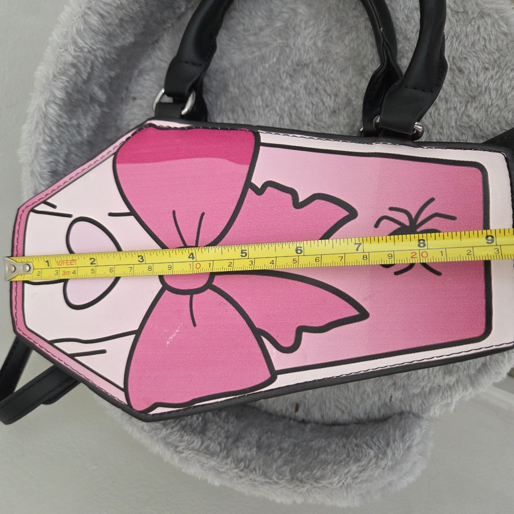 Pink Coffin-Shaped Crossbody Bag - Picture 4 of 5